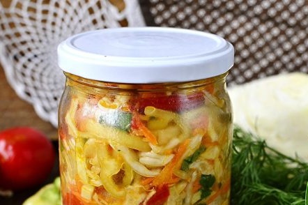 Готова салата