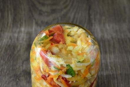 Обърнат буркан