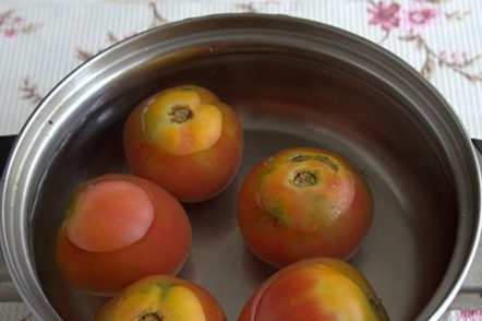 tomatoes in the pan