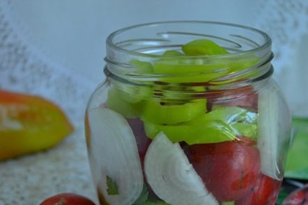 Напълнете буркана