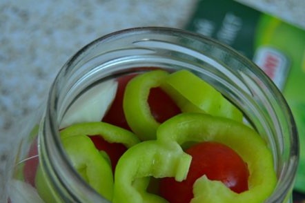 Зеленчуци в консервна кутия