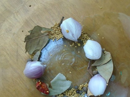 добавете лук