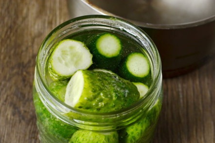 Налейте марината