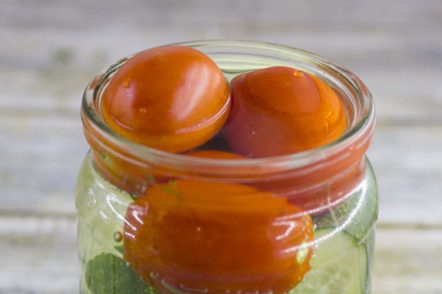 Налейте вряща вода