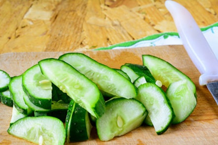 sliced ​​cucumbers