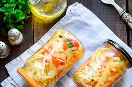 vegetable salad for the winter