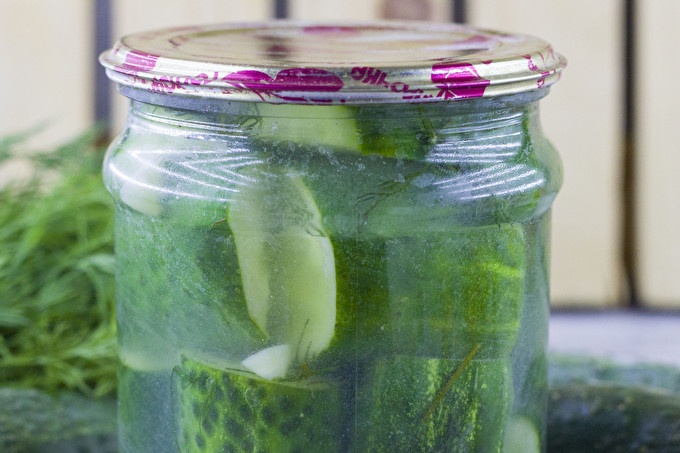 кисели краставички