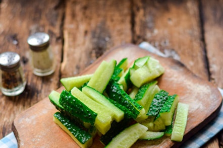 нарязани краставици