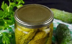 кисели краставички