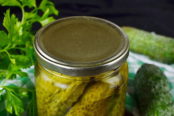 кисели краставички