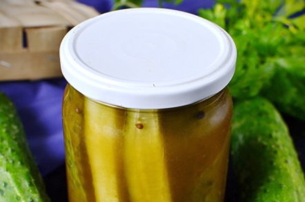 кисели краставички за зимата