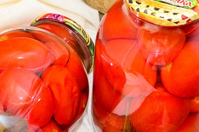 домати с босилек