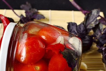 мариновани домати