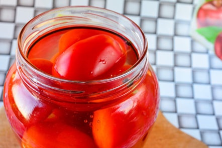 налейте вряща вода