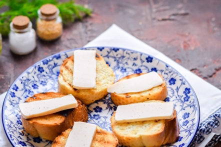 пуснати парчета сирене