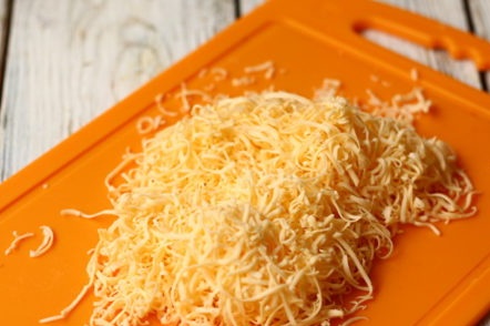 настъргано сирене