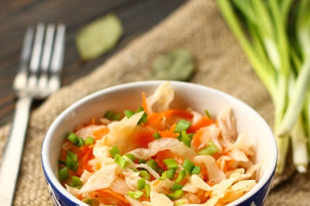 crispy cabbage with carrots