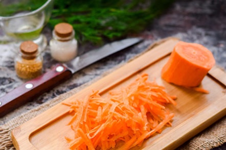 настърган морков