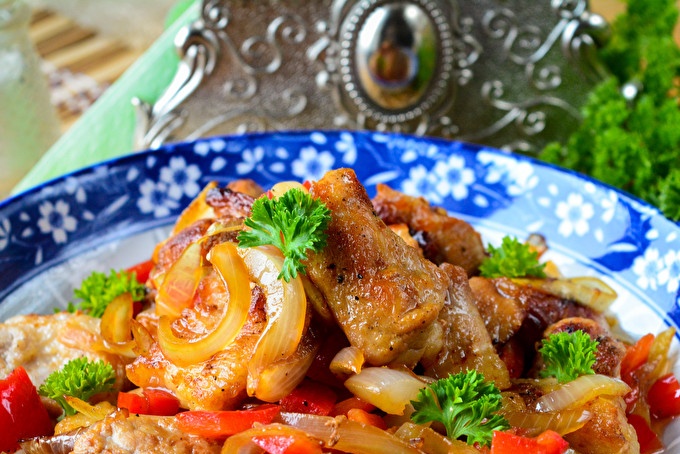 Varkensvlees Met Paprika