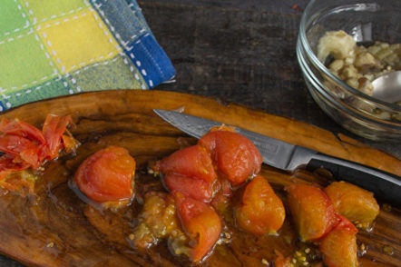 смилайте домат