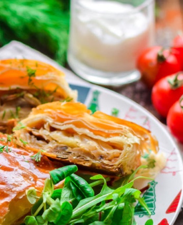 pastís amb pastisseria de col