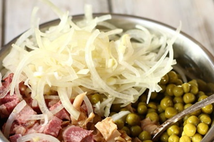 ставите у посуду