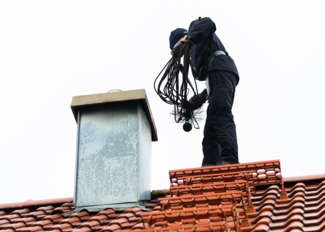 Почистване на комина