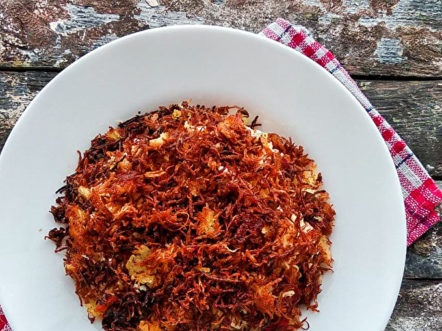 слой слама от картофи